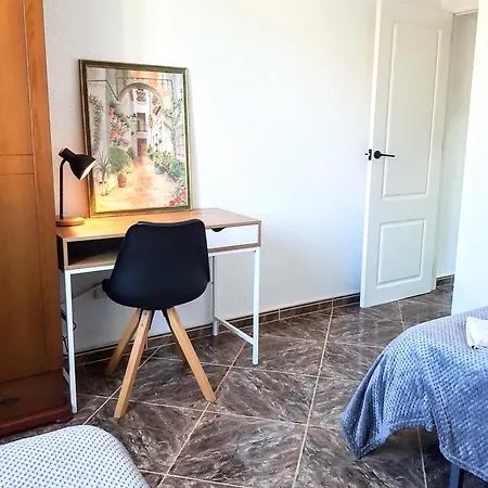 泽尼亚度假屋 *